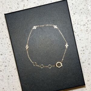 Idyl Glow 14k solid gold + diamonds